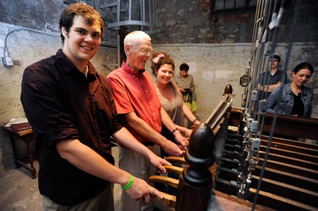 Gunnison Bell Ringers