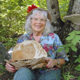 Nellie Garnet Staves